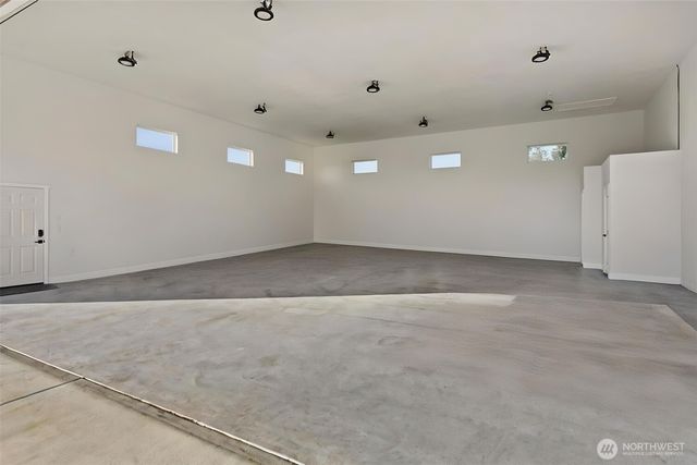 23715 70th Street E, Buckley, WA 98321