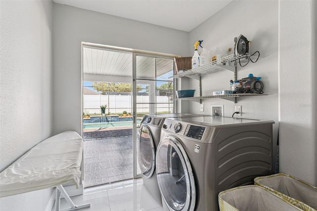 6053 NEW HOPE ROAD, Orlando, FL 32824