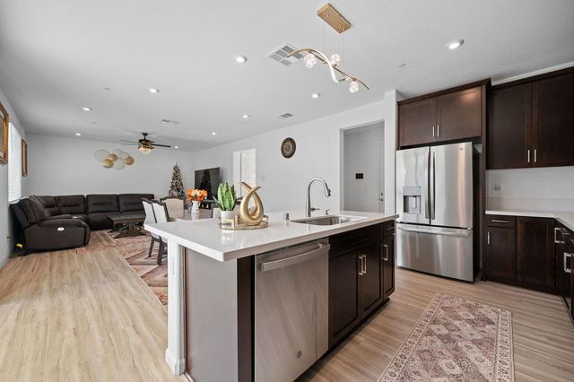 10024 Mont Blanc Ln, Stockton, CA 95219