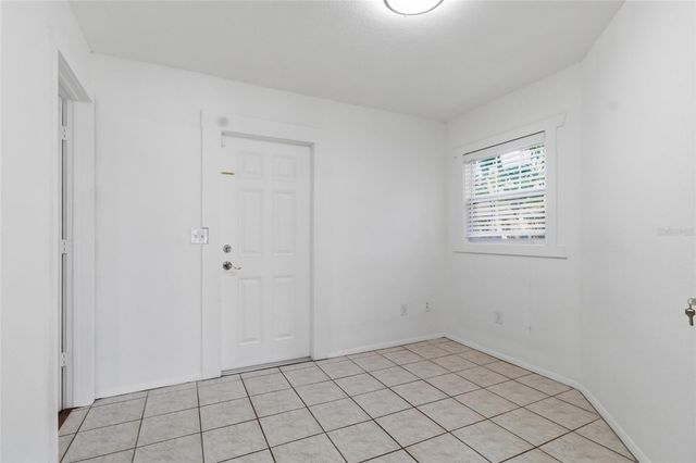 5019 LARCH LANE, New Port Richey, FL 34653