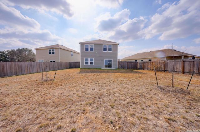 5535 Rue Girard, Converse, TX 78109