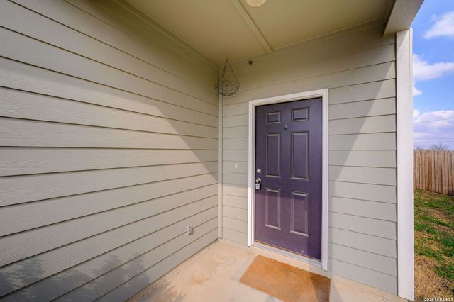 5535 Rue Girard, Converse, TX 78109