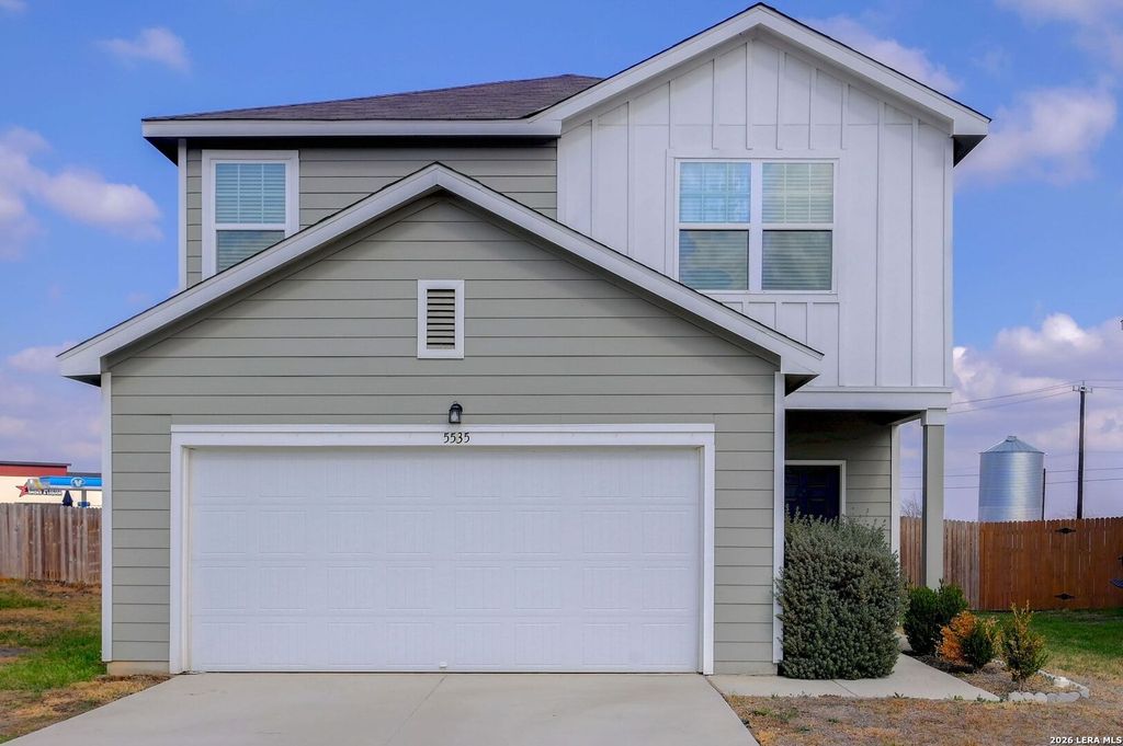 5535 Rue Girard, Converse, TX 78109