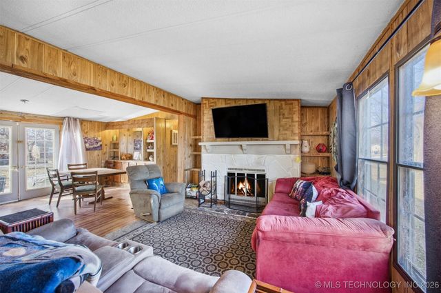 742 S Maple Street, Nowata, OK 74048