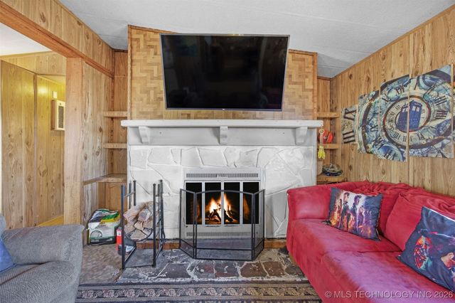 742 S Maple Street, Nowata, OK 74048