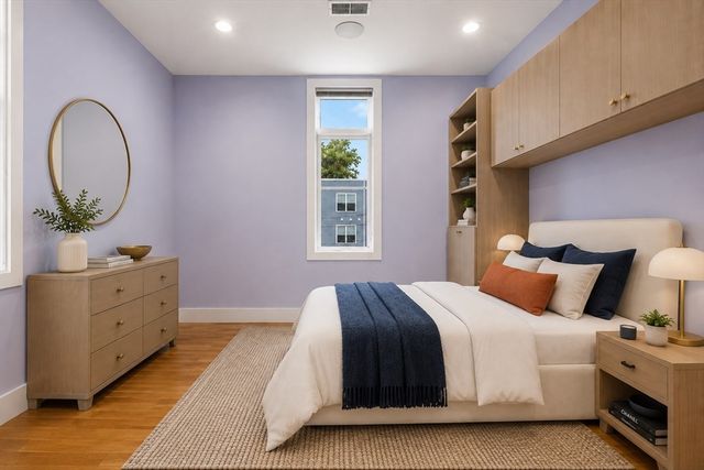 5 Mohawk St 2, Boston, MA 02127