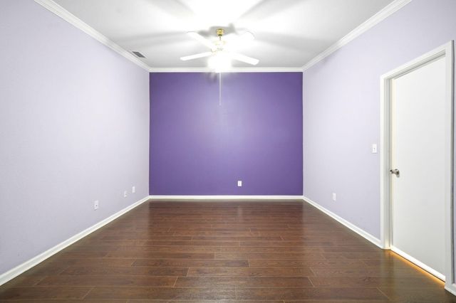 2425 Augusta Drive 22, Houston, TX 77057