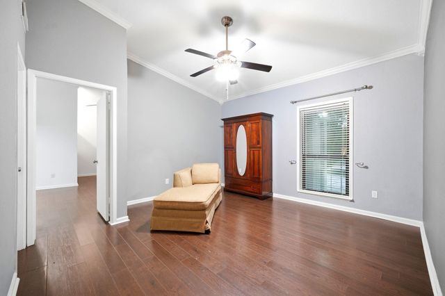 2425 Augusta Drive 22, Houston, TX 77057
