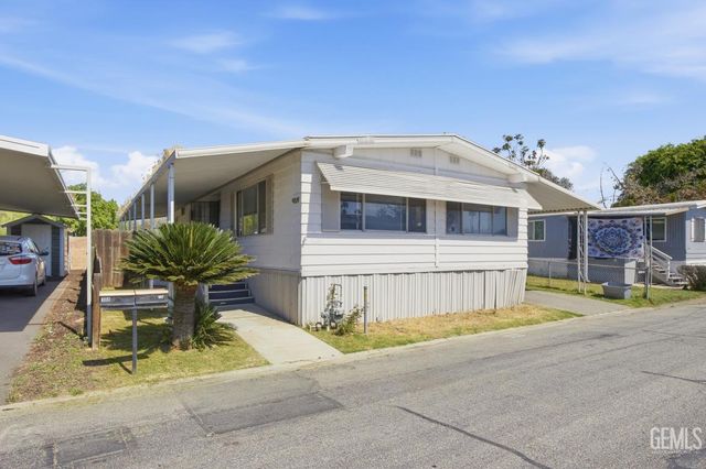 187 Kings Ln, Bakersfield, CA 93308