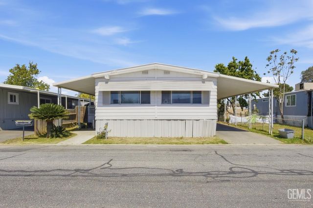 187 Kings Ln, Bakersfield, CA 93308