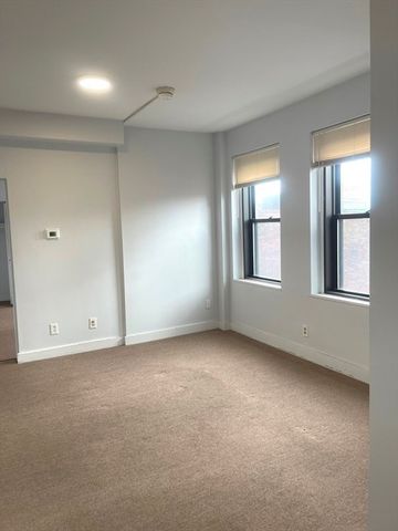 475 Commonwealth Avenue 503, Boston, MA 02215