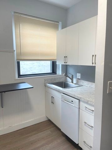 475 Commonwealth Avenue 503, Boston, MA 02215
