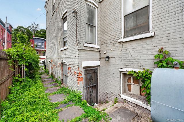 184 Dubois Street, Newburgh, NY 12550