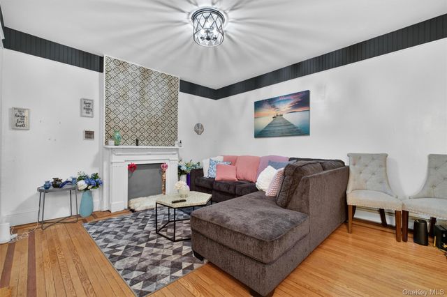 184 Dubois Street, Newburgh, NY 12550