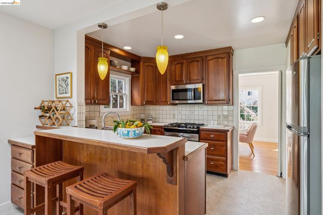 1815 Vine St, Berkeley, CA 94703