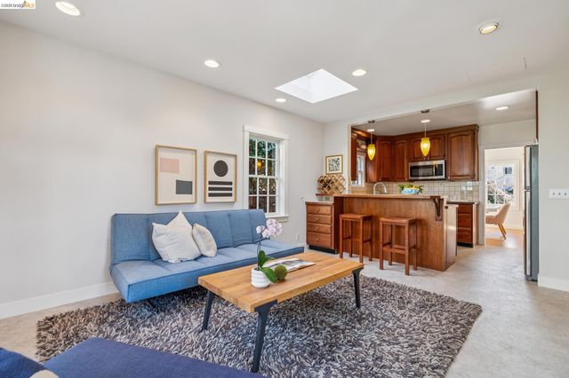 1815 Vine St, Berkeley, CA 94703