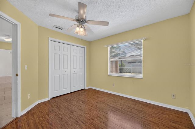4404 KENDAL COURT, Valrico, FL 33596