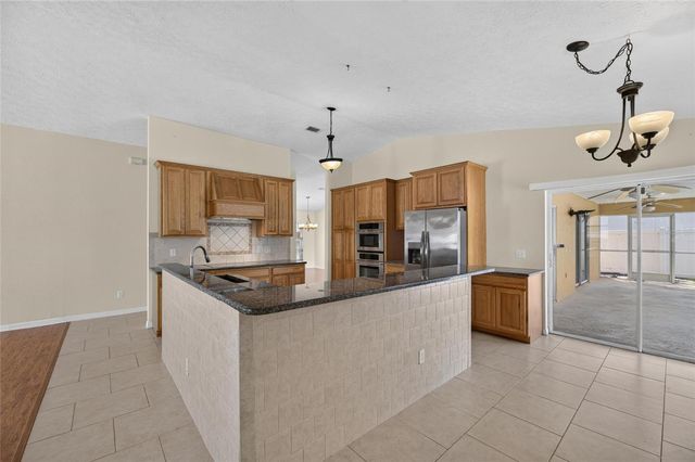 4404 KENDAL COURT, Valrico, FL 33596