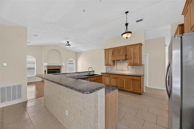 4404 KENDAL COURT, Valrico, FL 33596
