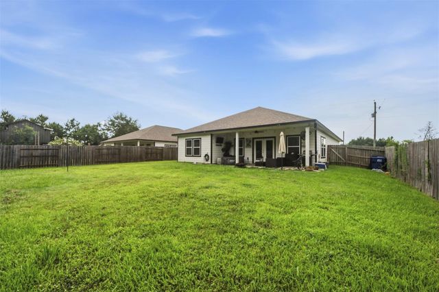 2017 County Road 3550, Cleveland, TX 77327