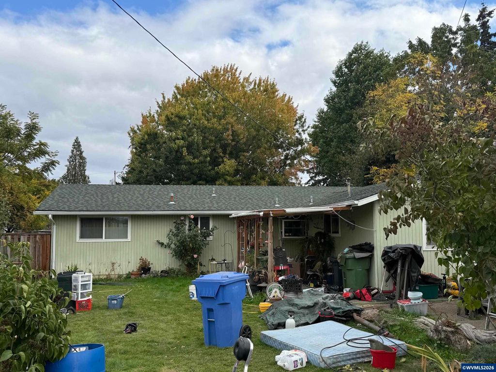 2210 Jelden St NE, Salem, OR 97301