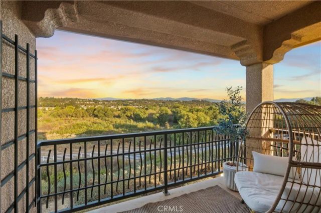 24157 Arrowhead Court, Valencia, CA 91354