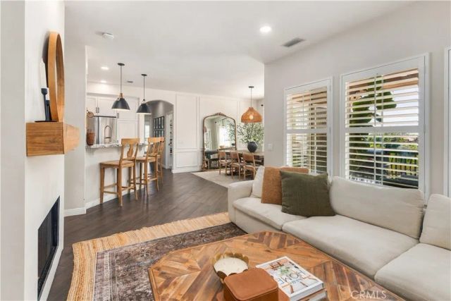 24157 Arrowhead Court, Valencia, CA 91354