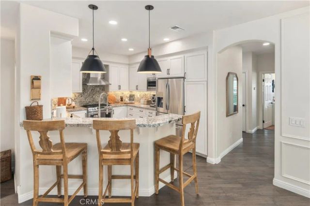 24157 Arrowhead Court, Valencia, CA 91354
