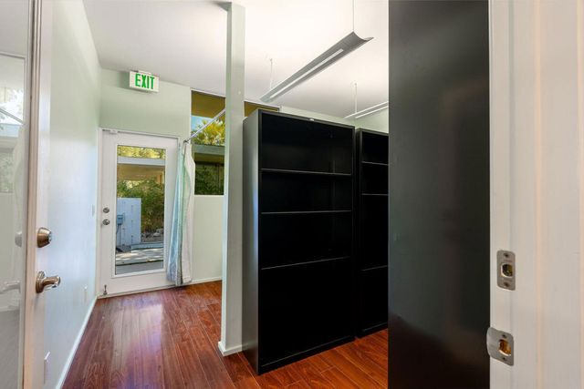 189 Civic Drive 5, Palm Springs, CA 92262