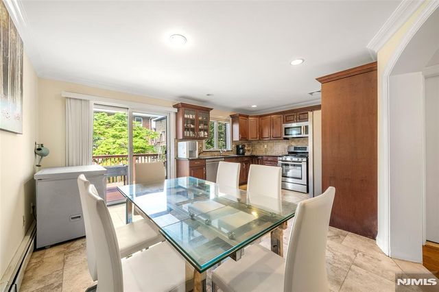 221B 4th Street 2, Palisades Park, NJ 07650
