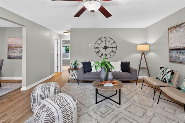 428 Draper DR, Norfolk, VA 23505