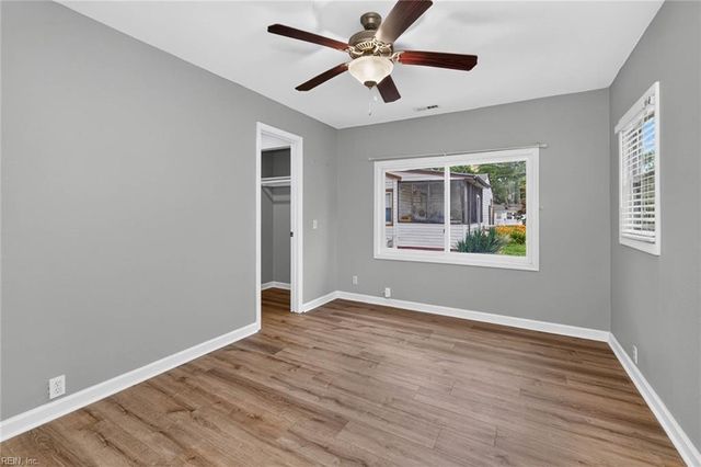 428 Draper DR, Norfolk, VA 23505