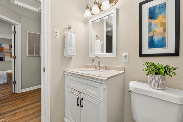 428 Draper DR, Norfolk, VA 23505