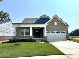 5697 Lewiston Road, Canton, MI 48188