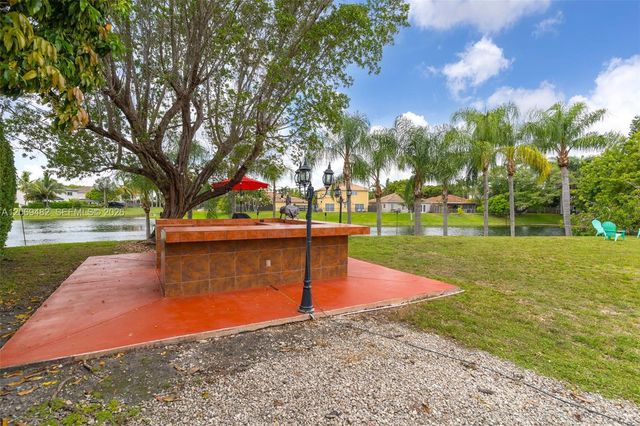 20922 SW 88th Place, Cutler Bay, FL 33189
