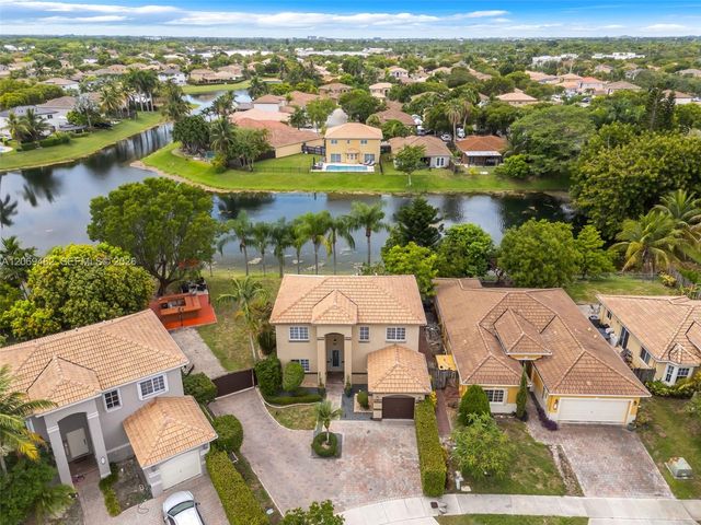 20922 SW 88th Place, Cutler Bay, FL 33189