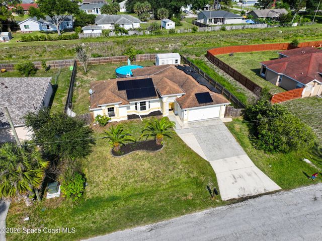 1515 Dallam Avenue NW, Palm Bay, FL 32907