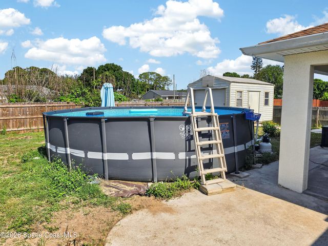 1515 Dallam Avenue NW, Palm Bay, FL 32907