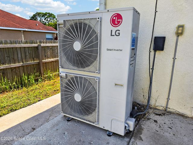 1515 Dallam Avenue NW, Palm Bay, FL 32907