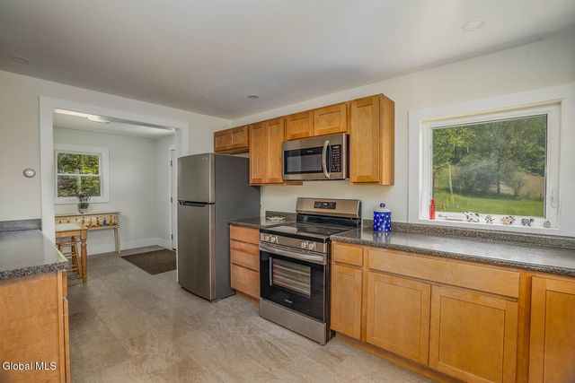 234 S Grimes Hill Road, Hebron, NY 12832