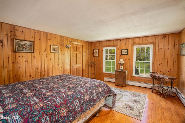 234 S Grimes Hill Road, Hebron, NY 12832
