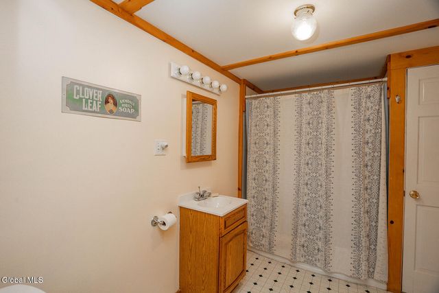 234 S Grimes Hill Road, Hebron, NY 12832