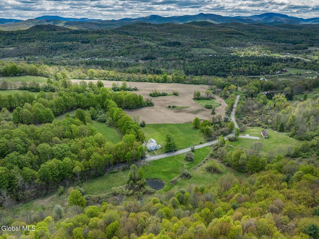 234 S Grimes Hill Road, Hebron, NY 12832