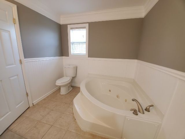 329 E 18th St, Columbia, TN 38401