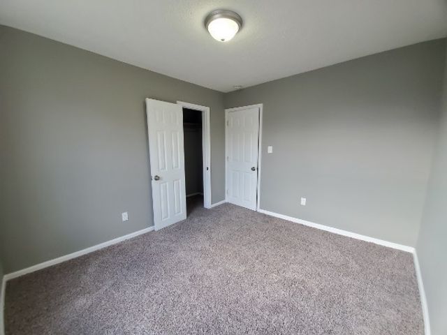 329 E 18th St, Columbia, TN 38401