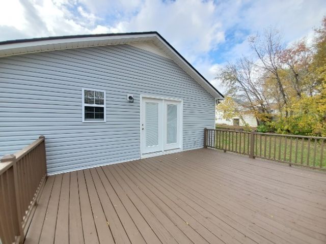 329 E 18th St, Columbia, TN 38401