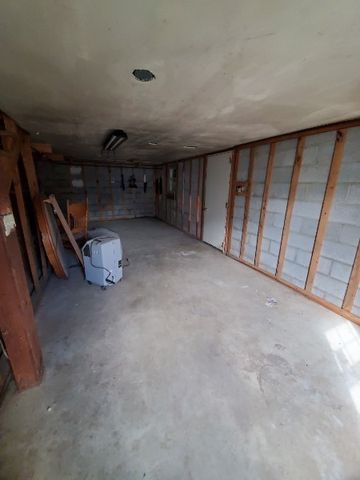 329 E 18th St, Columbia, TN 38401