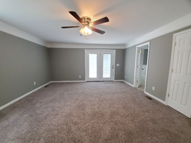 329 E 18th St, Columbia, TN 38401