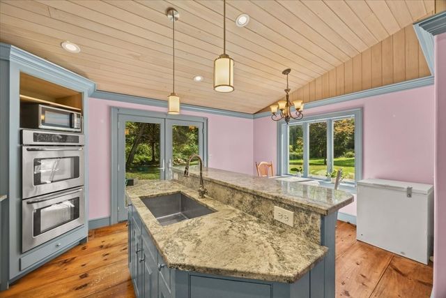 449 Parsonage St, Marshfield, MA 02050