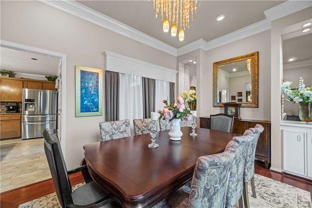 200 Doral Dr, Portland, TX 78374